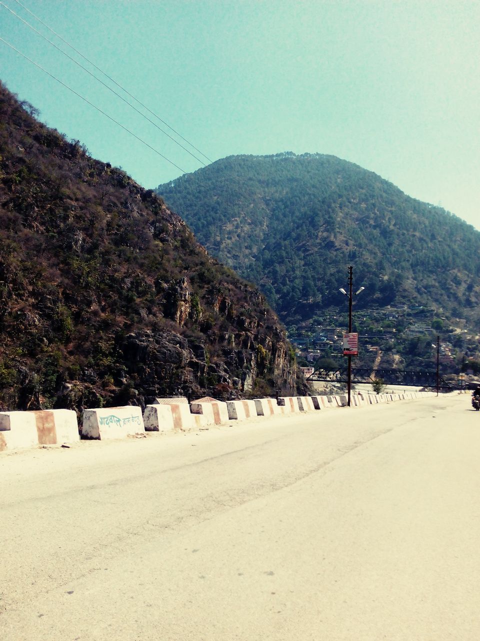 Photo of The Road, Valley and People of ‘Uttarakhand’ - A Solo Bike Journey 89/158 by Debashish Baidya