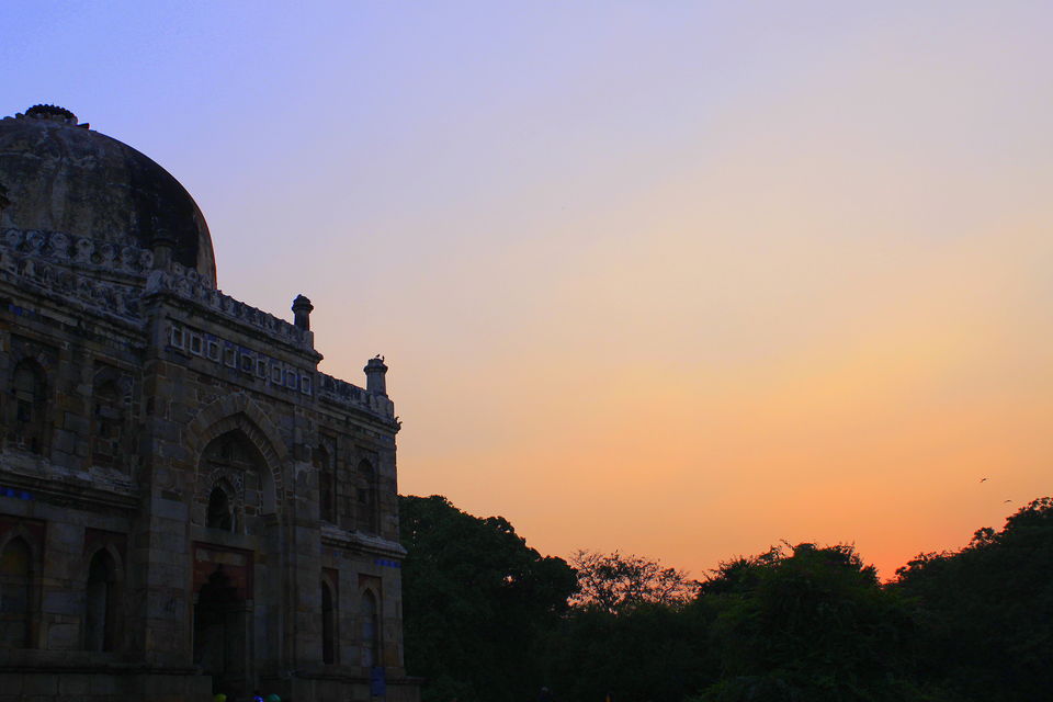 Photo of Delhi A dash of history and modernity. 16/25 by Abhay Kumar