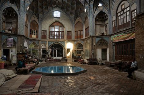 Photo of 30 days in Iran 3/13 by Catarina Piedade