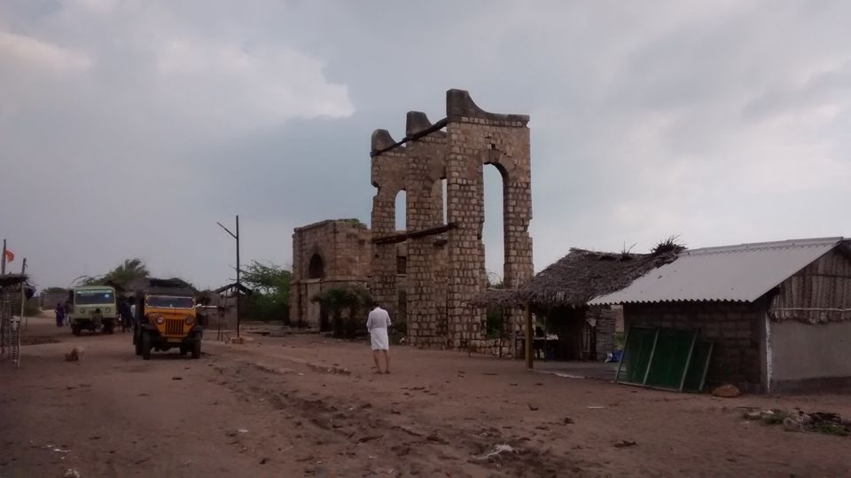 Photo of Kanyakumari-Rameshwaram-Madurai-Tanjavur: Ending my year 2015 at the End point of India 16/17 by Meghana Jambhe