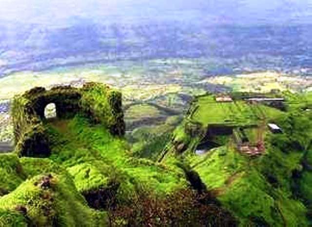 Photo of 10 Best Places for One Day Trip near Mumbai. 2/10 by Uditi 