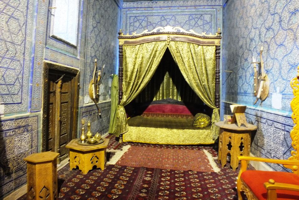 Photo of Golden Teeth, Golden Hearts - UZBEKISTAN on the Silk Road 16/18 by Pushpa Kurup