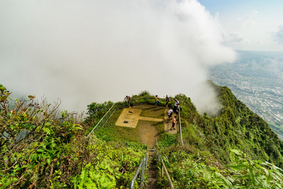 Photo of The Stairway To Heaven - Hawaii 4/10 by Jackson Groves