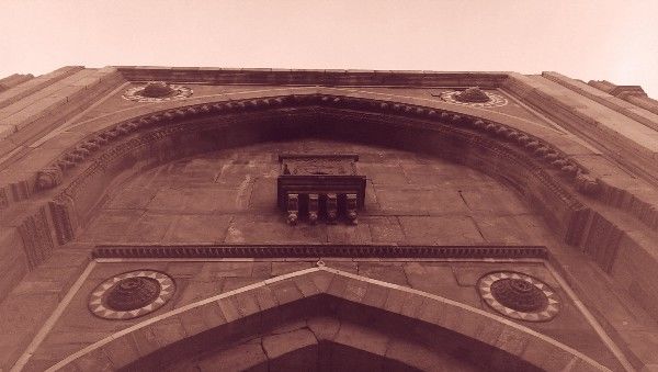 Photo of The Secreted Assets Of Mehrauli 8/11 by Bhaavan Goswami