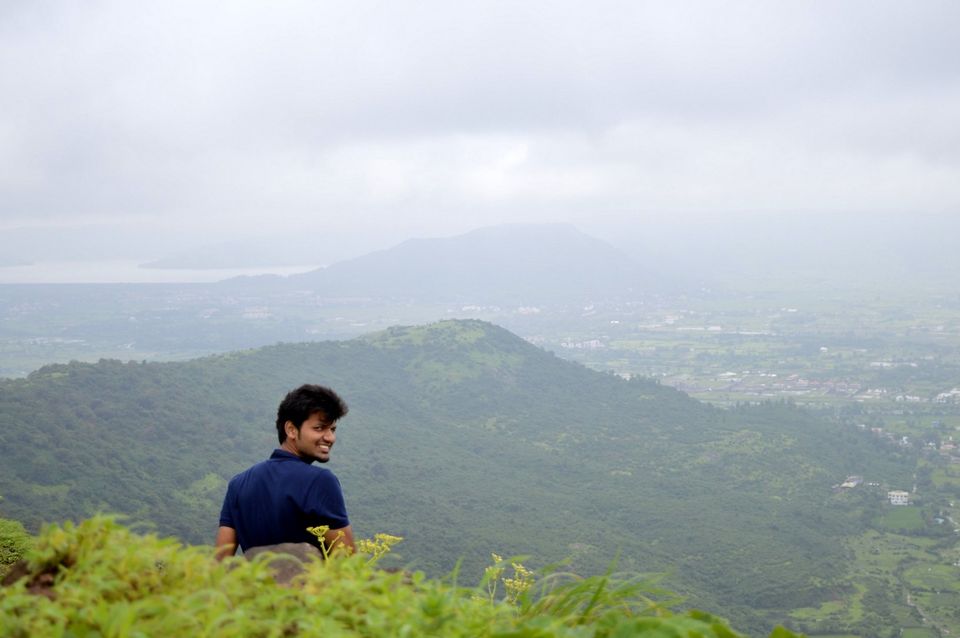 Photo of Let's Lohagad! 16/17 by Paras Mohamed