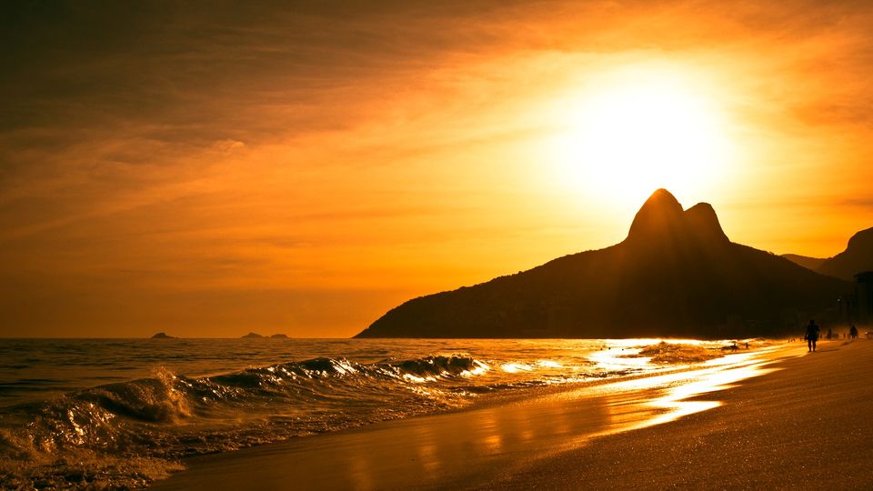Photo of The Most Picturesque Beaches In The World 6/19 by Le Voyageur