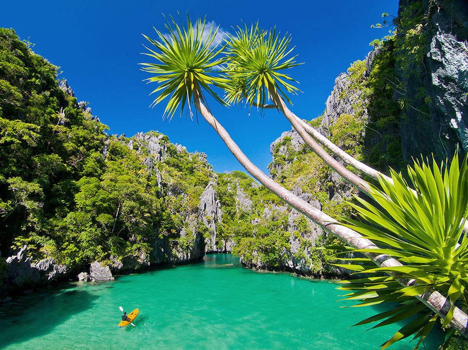 Photo of The Most Picturesque Beaches In The World 16/19 by Le Voyageur