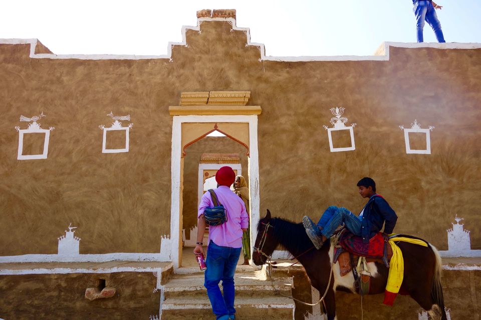 Photo of Of Unending Gold and Scintillating Smiles: A Rendezvous with Jaisalmer 45/53 by Mariya Darakshan