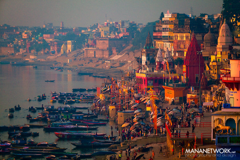 Photo of Dashashwamedh Ghat Road, Bhairavi ghat, Bangali Tola, Varanasi, Uttar Pradesh, India by Abhishek Bhan