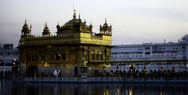 Photo of Golden Temple, Golden Temple Road, Amritsar, Punjab, India by Abhishek Bhan
