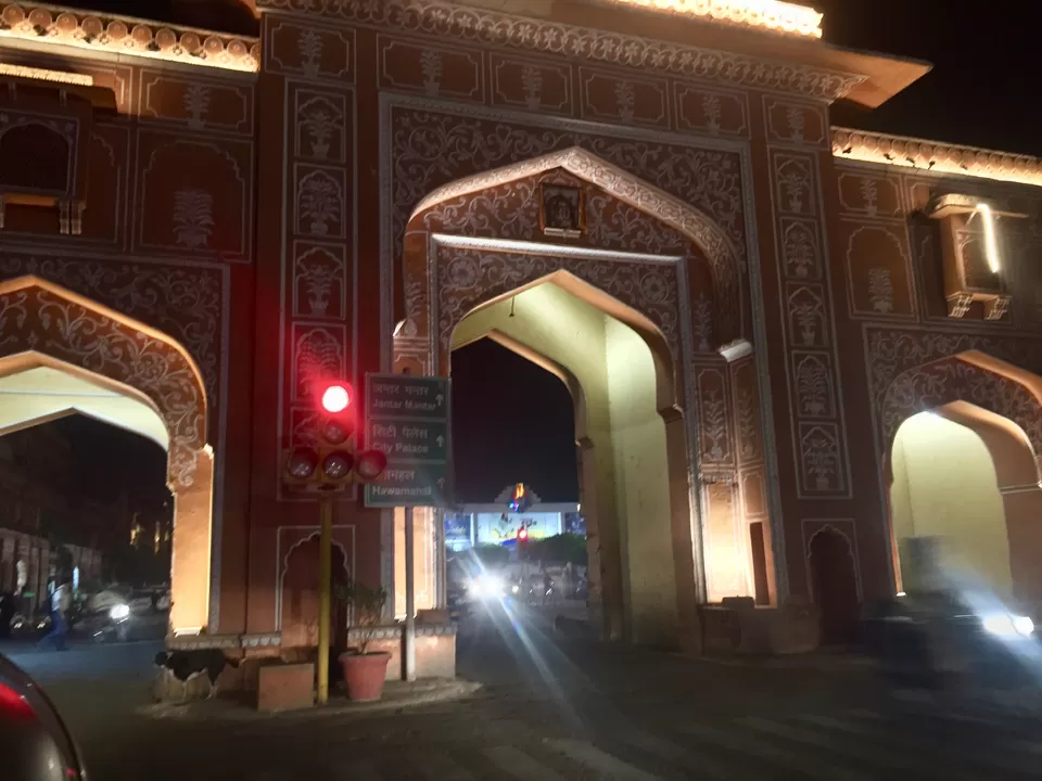 Photo of Ajmeri Gate, Kishanpole Bazar Road, Jayanti Market, Pink City, Jaipur, Rajasthan, India by Shweta Pandit