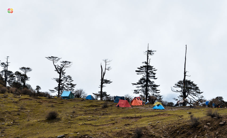 Photo of 5 Basic Trekking/Hiking Etiquettes 6/7 by Devi