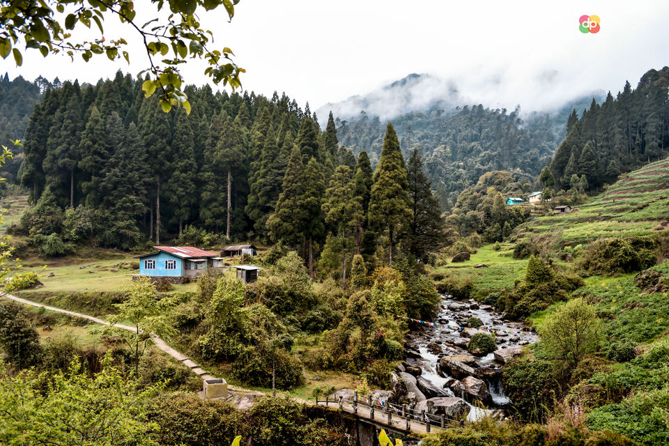 Photo of 5 Basic Trekking/Hiking Etiquettes 7/7 by Devi