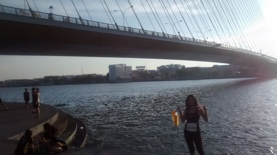 Photo of It's fun to go solo! 2/9 by Anupriya Kapur