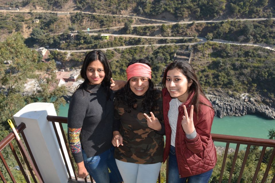 Photo of Auli a Himalayan Ski Resort 3/12 by priya sarkar