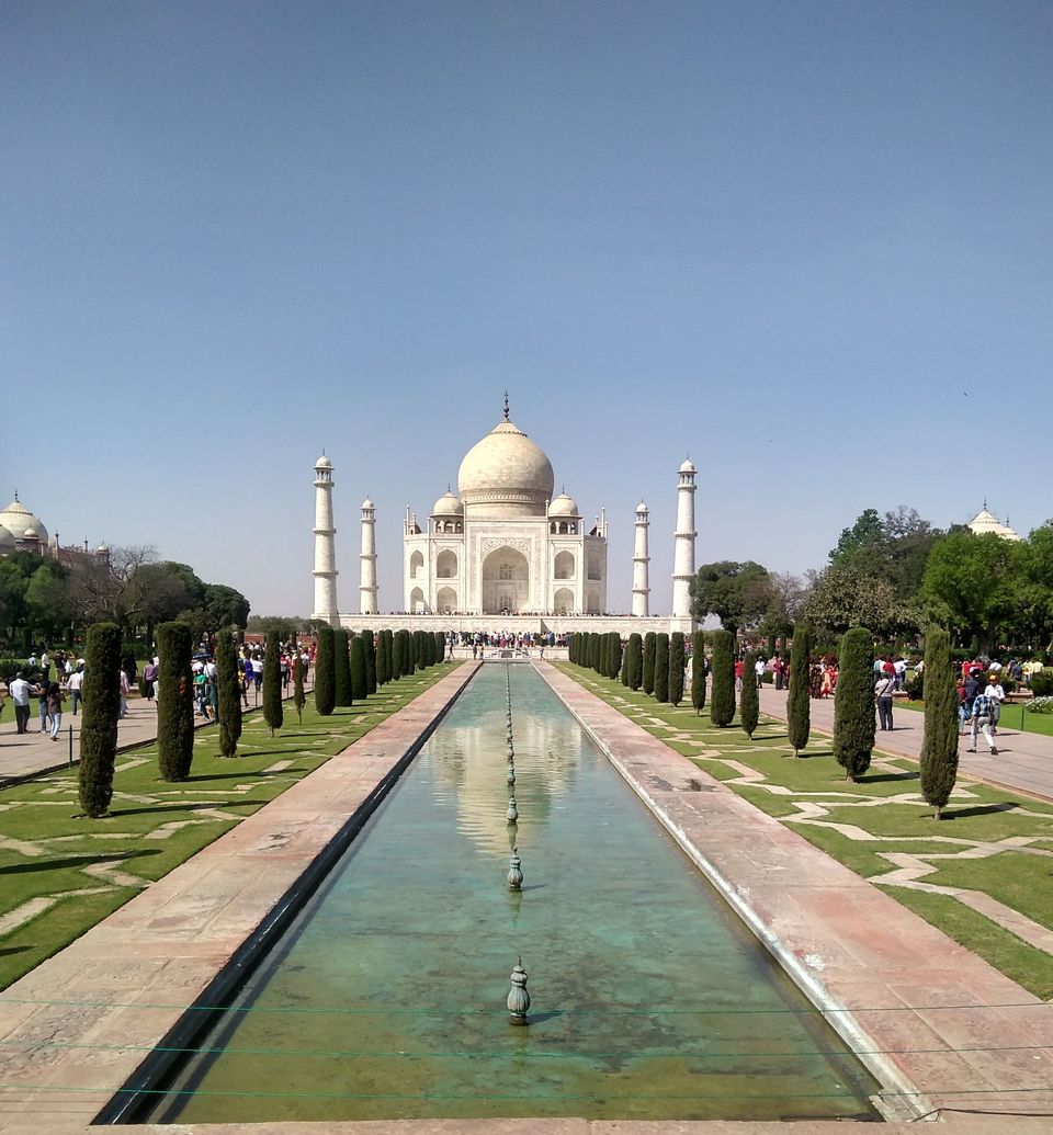 Photo of Taj Mahal...Glory Of India 1/6 by priya sarkar
