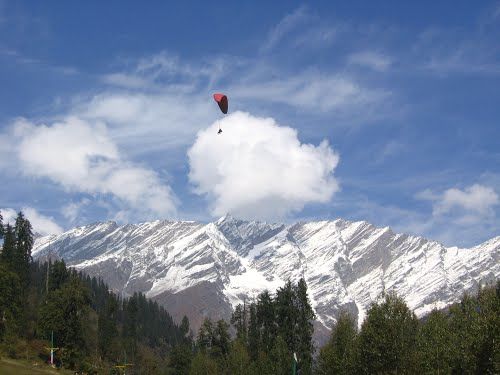 Photo of Solang Valley, Burwa, Himachal Pradesh, India by Gayatri Manu