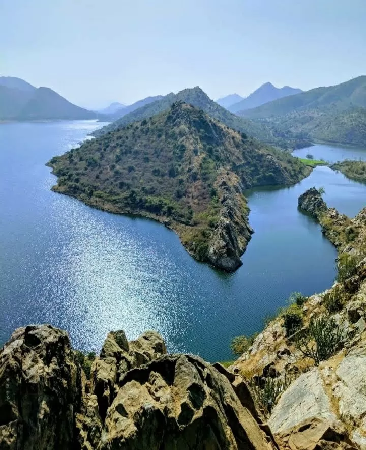 Photo of BACKPACKING IN UDAIPUR by Amaiya Rathi