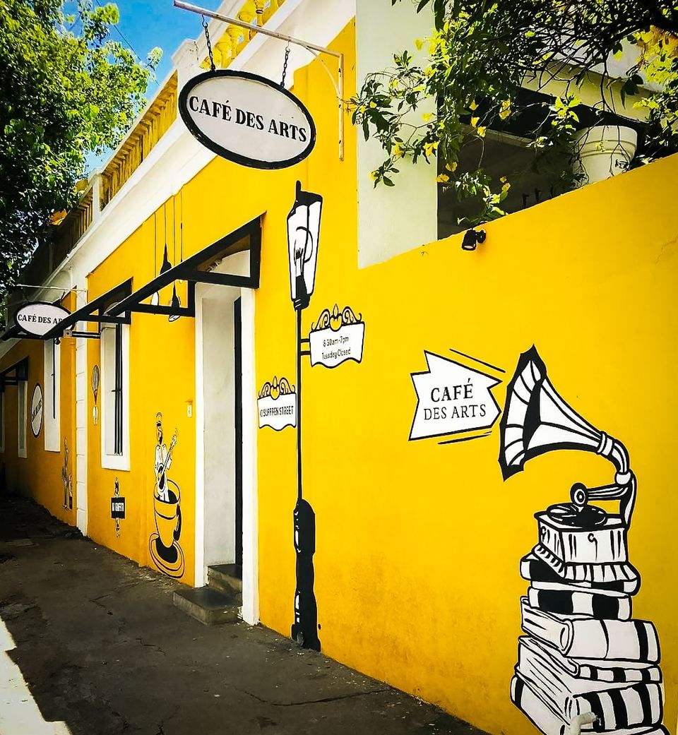 Photo of Cafe des Arts, Suffren Street, White Town, Puducherry, India by SAI MANOHAR CH