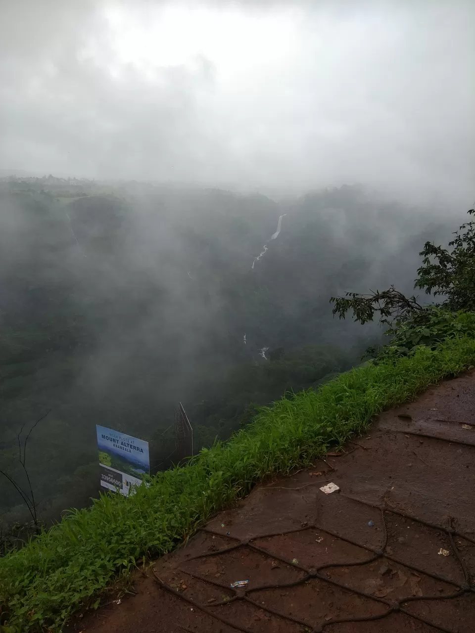 Photo of Khandala, Lonavla, Maharashtra, India by Sushmita Joshi