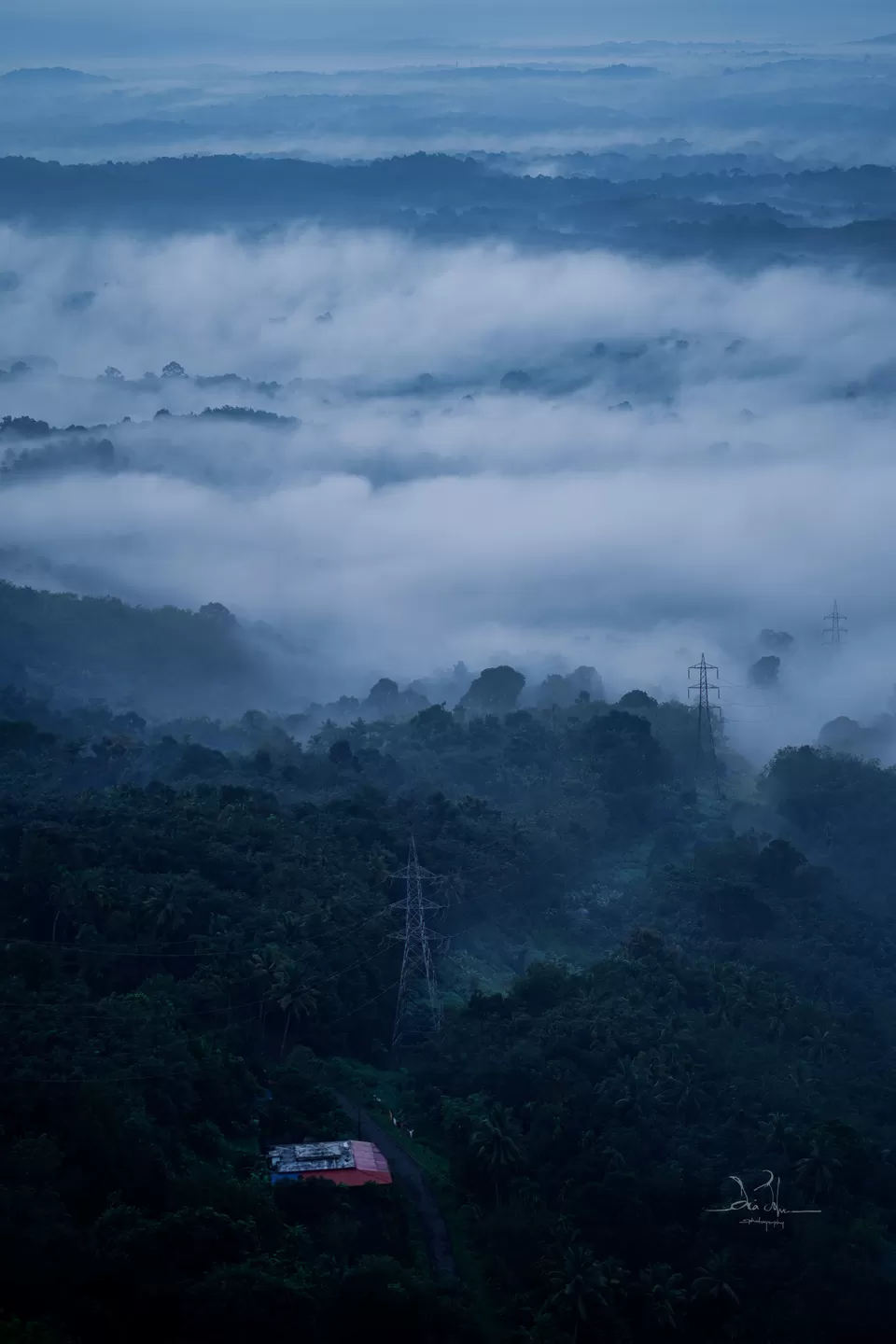 Photo of Kottapara Hilltop, Vannapuram - Mullaringadu Road, Mullaringadu, Kerala, India by Diya Johnson Njanakkal