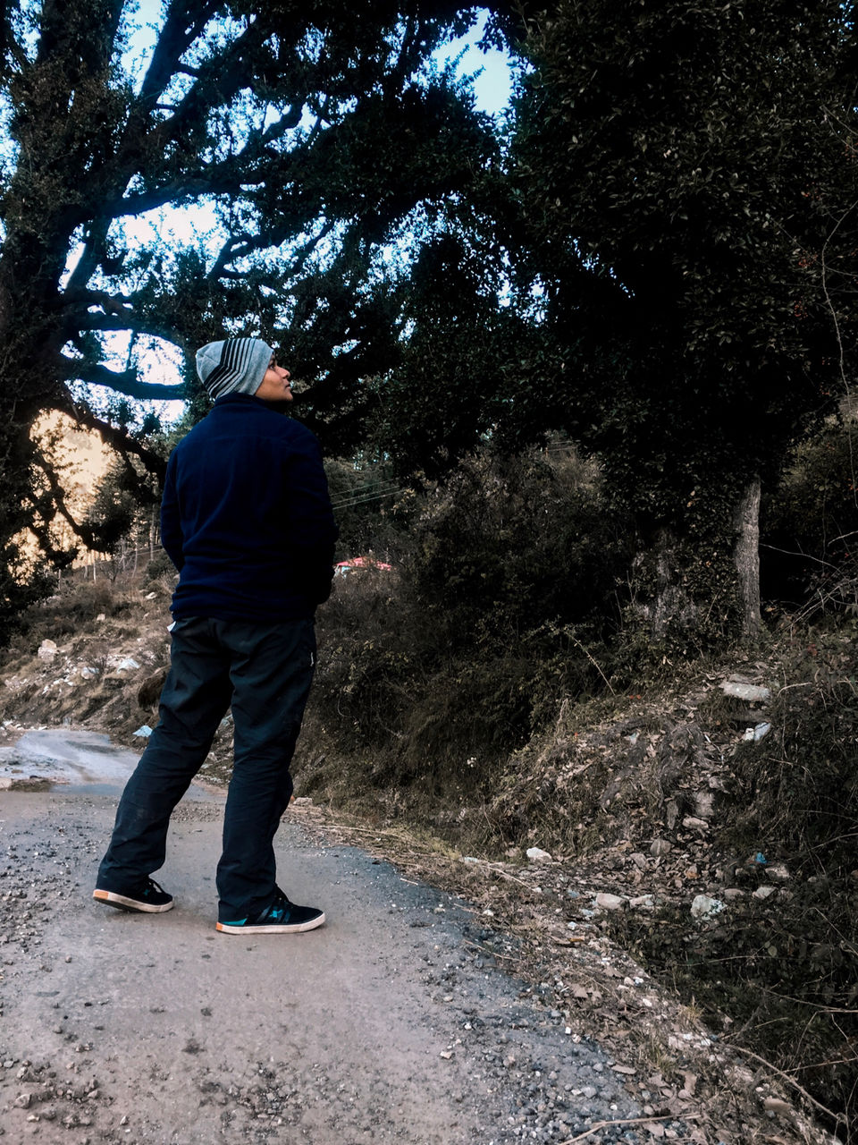 Photo of Kedarkanth Trek (Part 1.1) by Aarya Tagade