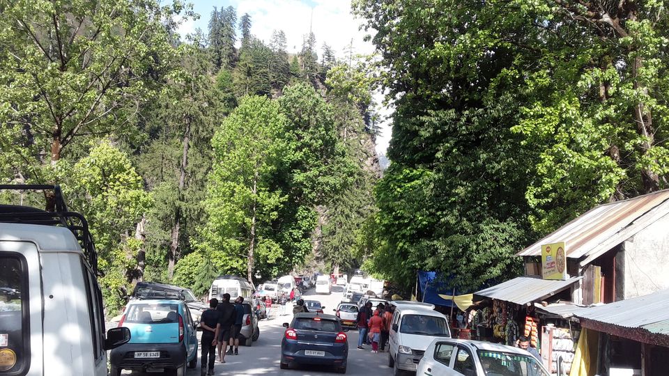 Photo of Delhi to manali trip trekking to patlsu trek by Binod singh