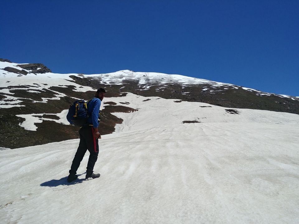 Photo of Delhi to manali trip trekking to patlsu trek by Binod singh