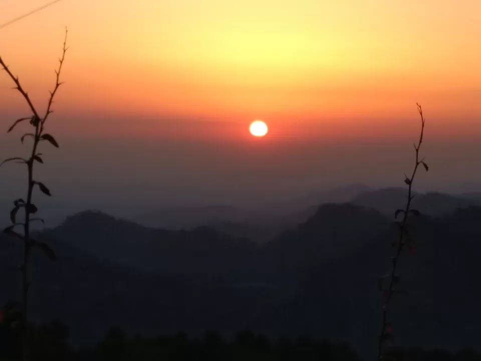 Photo of Naddi sunset point, Naddi, Dharamshala, Himachal Pradesh, India by Pari