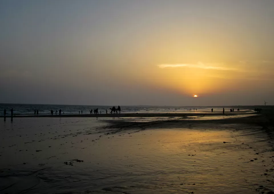 Photo of मांडवी बीच, Mandvi Rural, Gujarat by Rupesh Kumar Jha