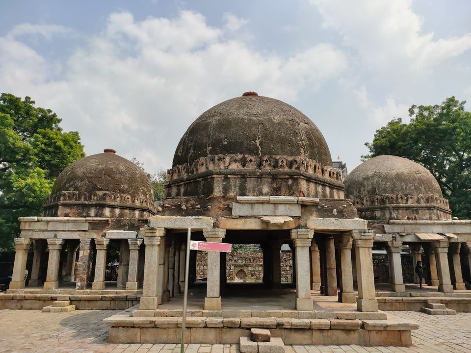 Photo of Hauz Khas Village, Deer Park, Hauz Khas, New Delhi, Delhi, India by Saikat Chowdhury