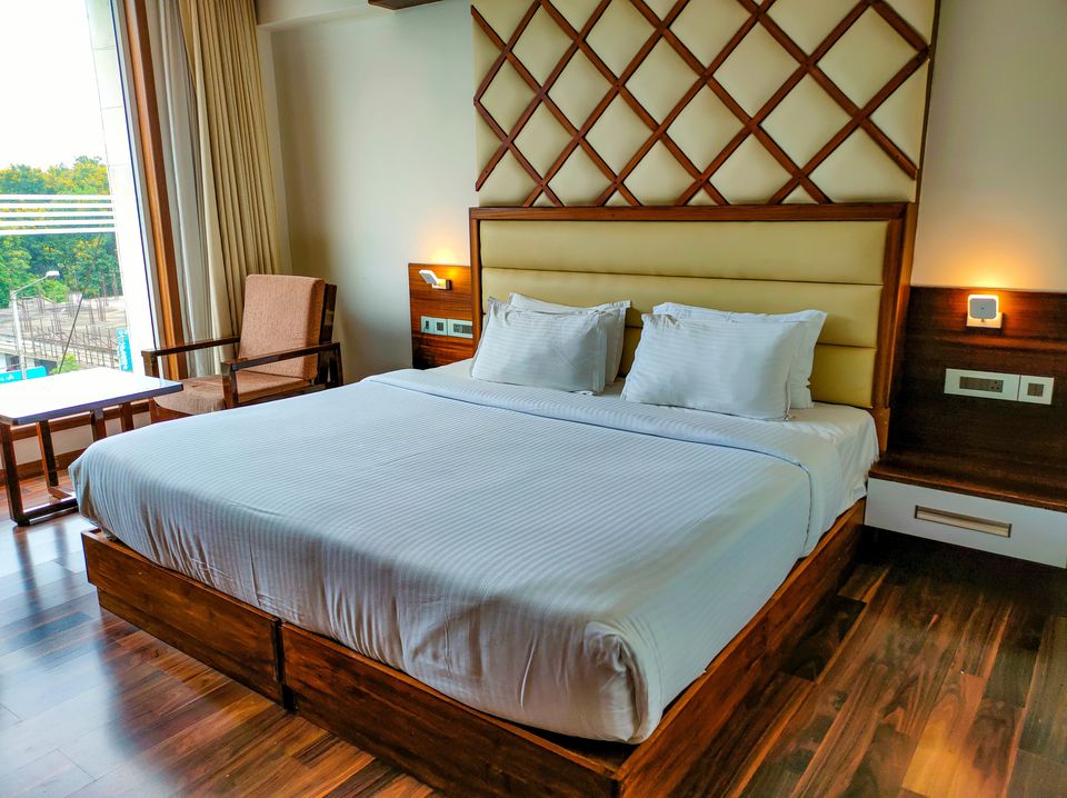 Photo of Hotel Preethi International, Five Lights Circle, Near Bishop House, Lashkar Mohalla, Mandi Mohalla, Mysuru, Karnataka, India by Saikat Chowdhury