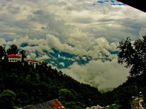 Photo of 8 Places In India Where You Can Literally Touch Clouds! 1/8 by Shazy Buoy's Travel Diaries