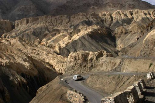 Photo of Hardcore Road Trips for Travel Junkies. This List is Not for the Fainthearted 4/7 by Shazy Buoy's Travel Diaries
