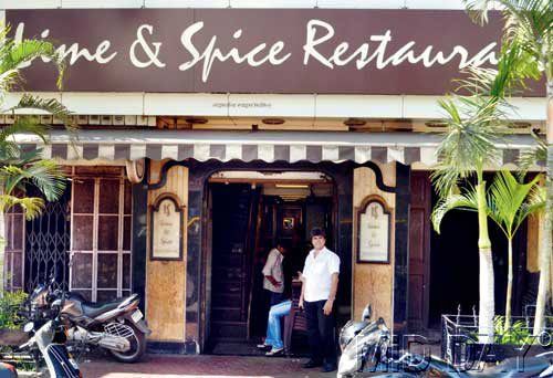 Photo of Delicacies of Mohammed Ali road 9/20 by Shazy Buoy's Travel Diaries
