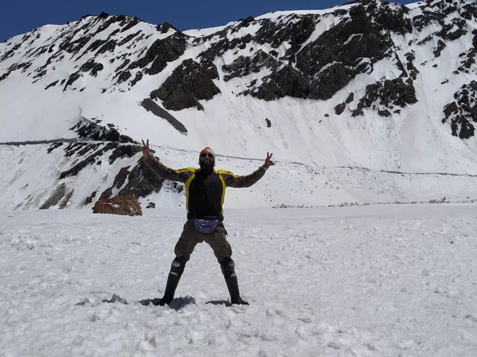 Photo of Rohtang Pass, Manali, Himachal Pradesh, India by The best dentist around you