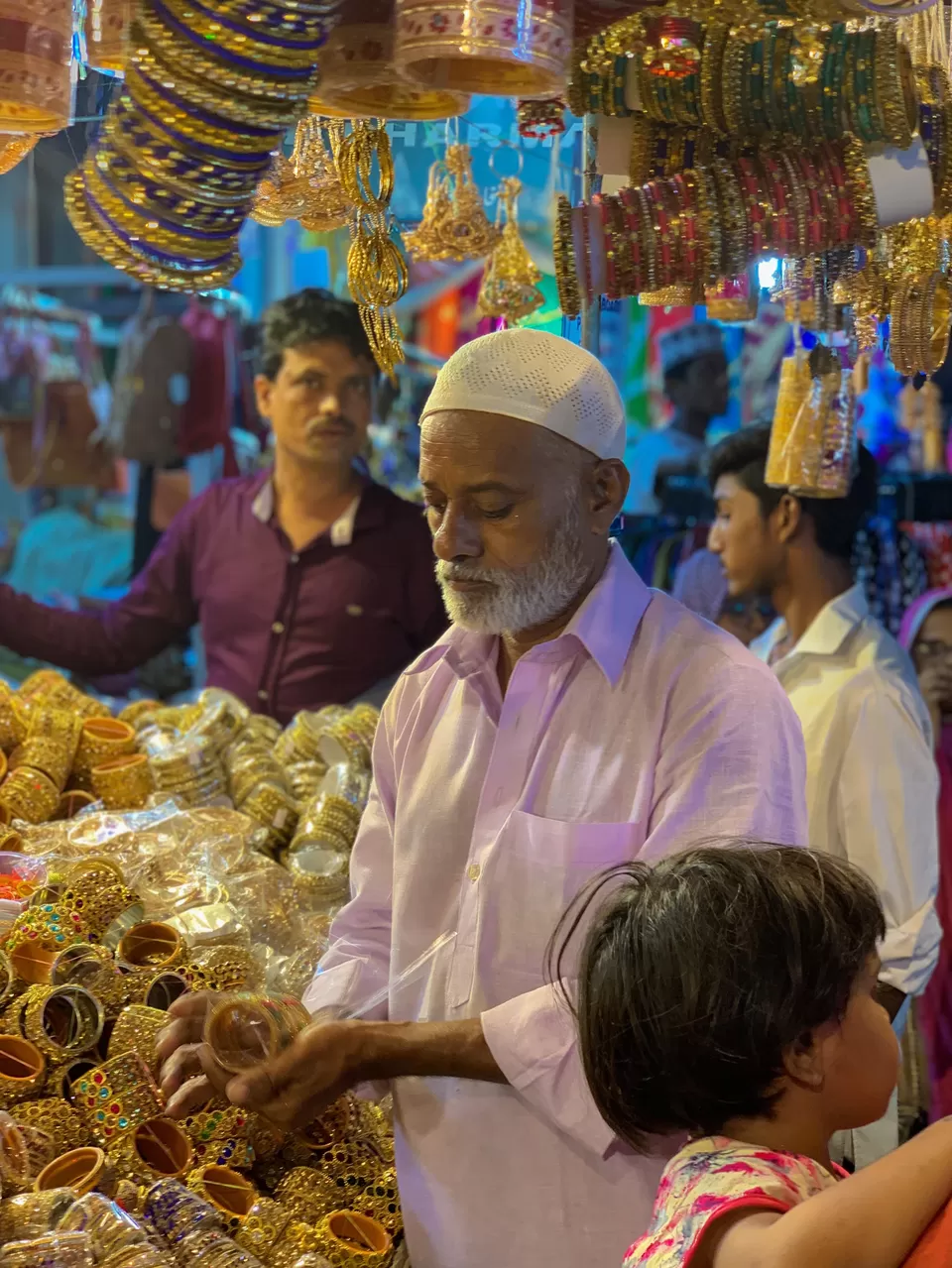 Photo of Laad Bazar, Char Kaman, Ghansi Bazaar, Hyderabad, Telangana, India by LOG