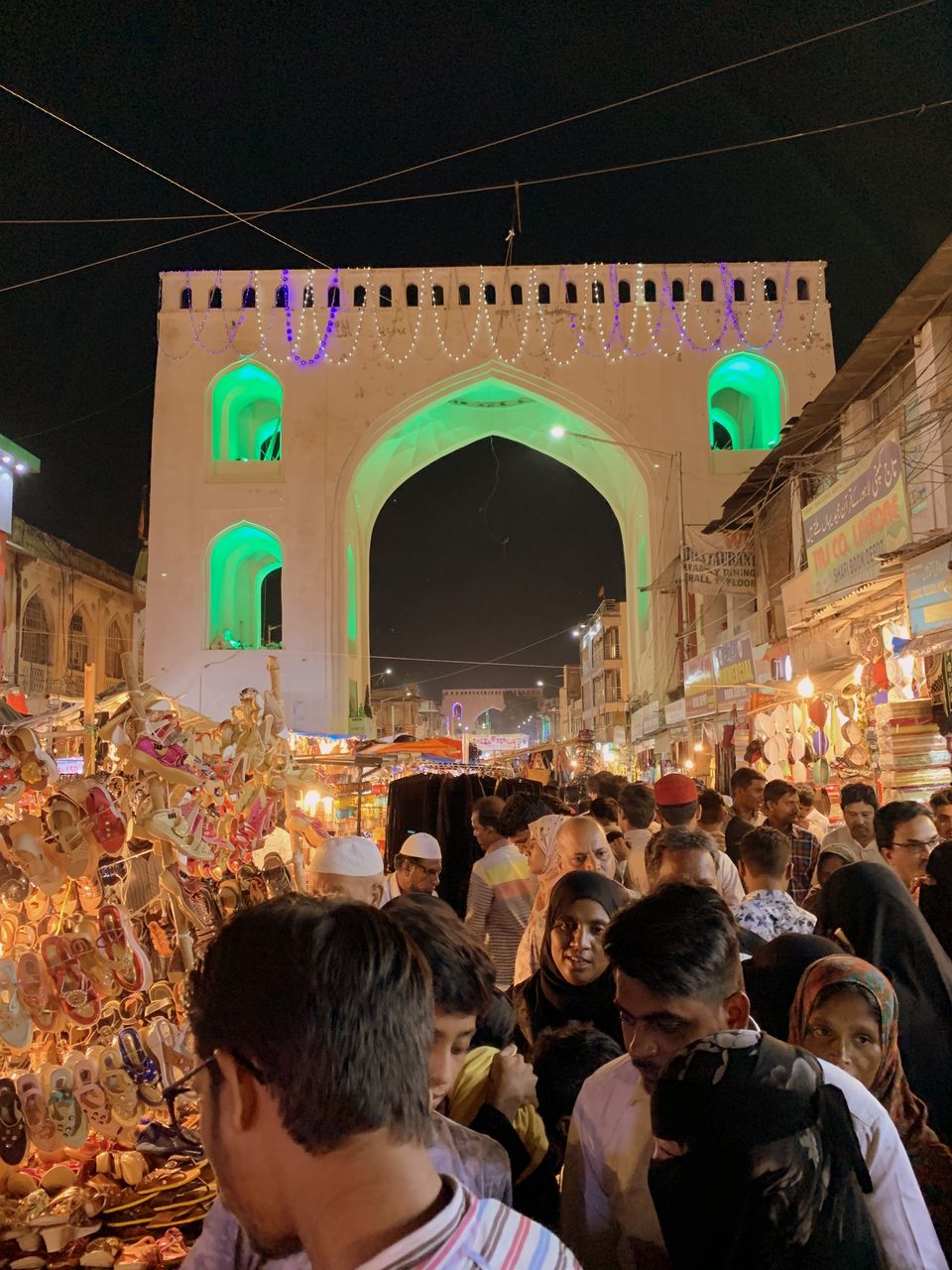 Photo of Laad Bazar, Char Kaman, Ghansi Bazaar, Hyderabad, Telangana, India by LOG