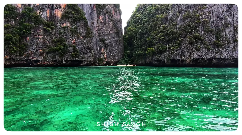 Photo of Maya Bay, Thailand by Shish Ranjan Singh