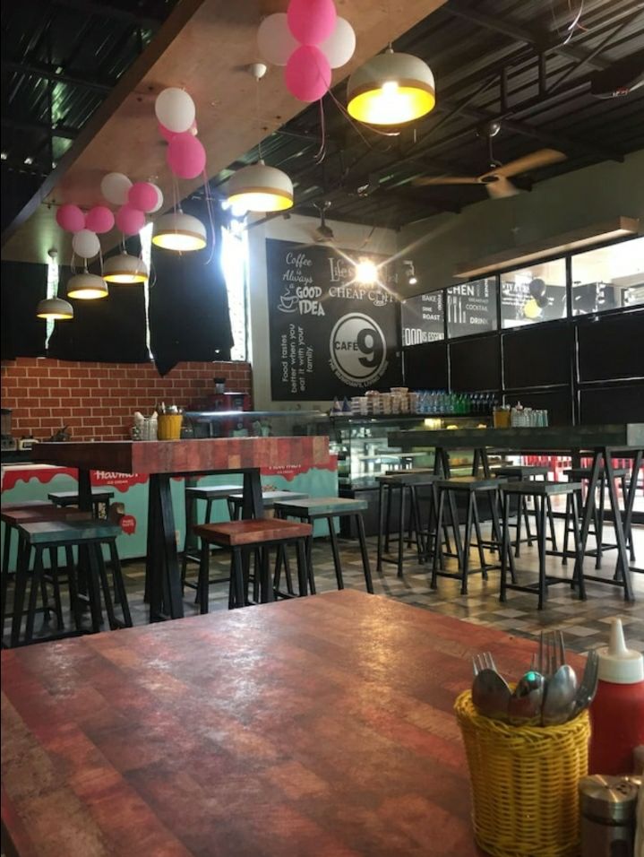 Photo of Cafe Tree House, New Rajendra Nagar, Raipur, Chhattisgarh, India by SansKriti