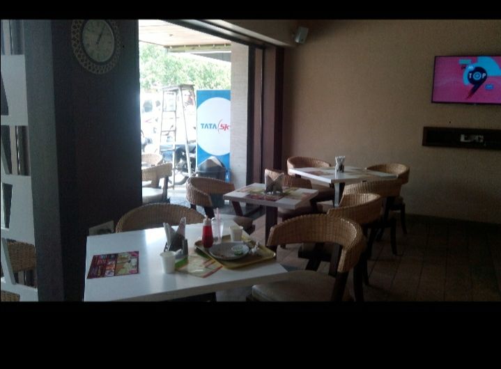 Photo of Kikki's Cafe, Geeta Nagar, Aminpara, Raipur, Chhattisgarh, India by SansKriti
