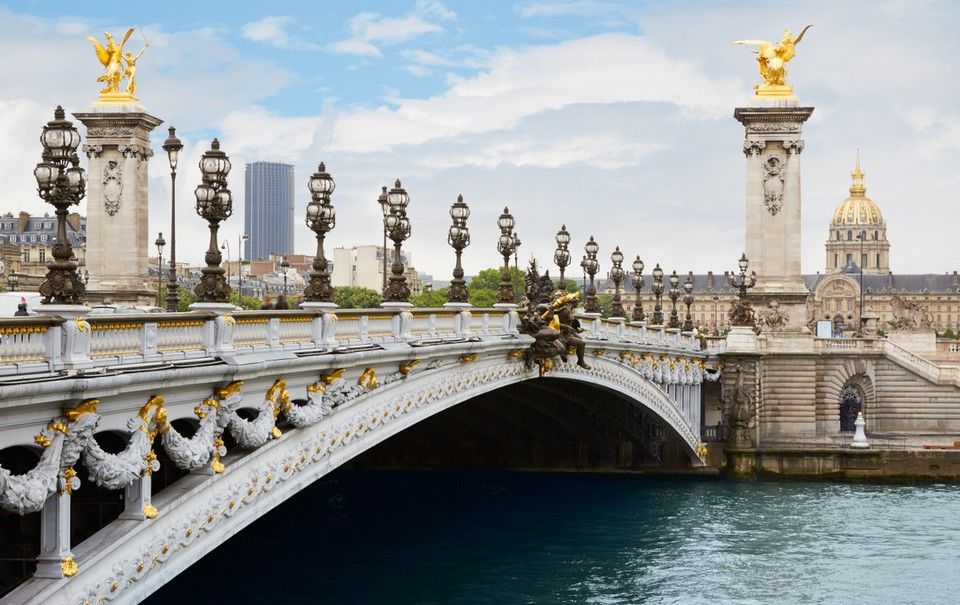 Photo of How to Spend 6 days in Paris - The Tropical Moon 4/13 by Shreya Khatwani