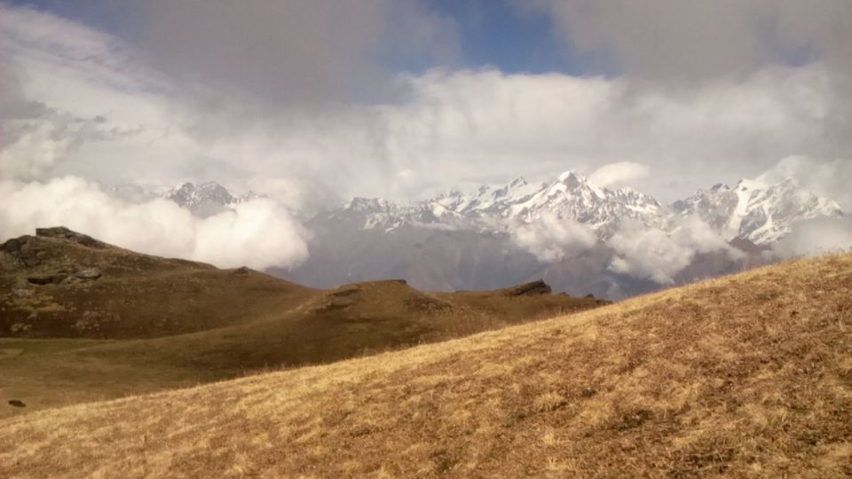 Photo of Munsiyari: The hidden jewel of the Himalayas 8/14 by Abhay Kapkoti