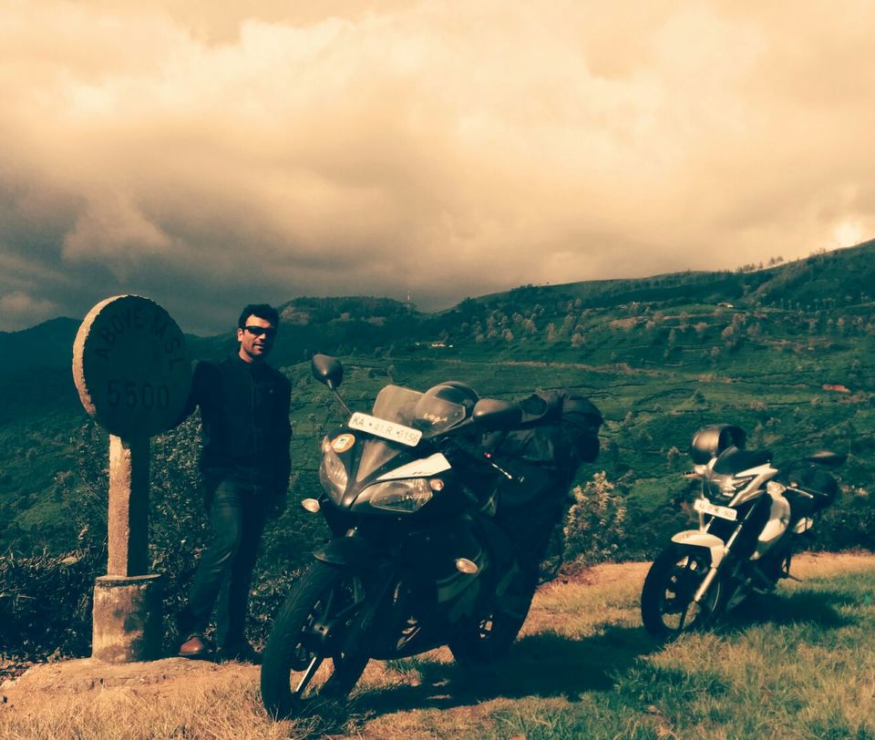Photo of Munnar, Monsoon & Bike - Awesome Threesome 25/38 by Piyush Aggarwal