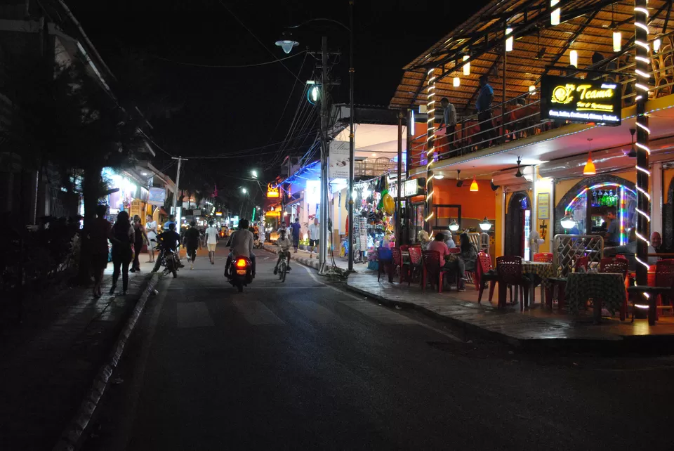 Photo of Baga Beach, Goa by ᗝᑌ丅ᗪᗝᗝᖇᔕᗰᗩᑎADVENTURE
