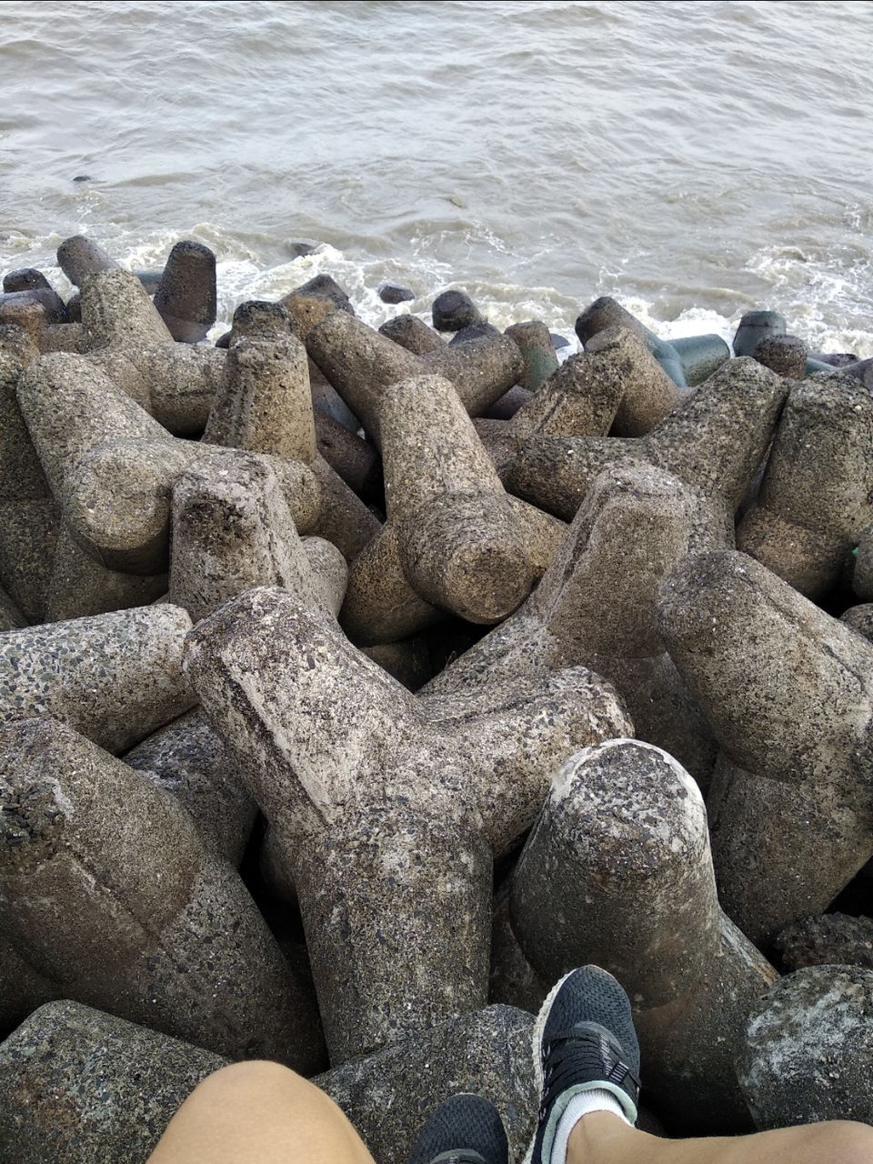 Photo of Marine Drive, Mumbai, India by Diya Tilara