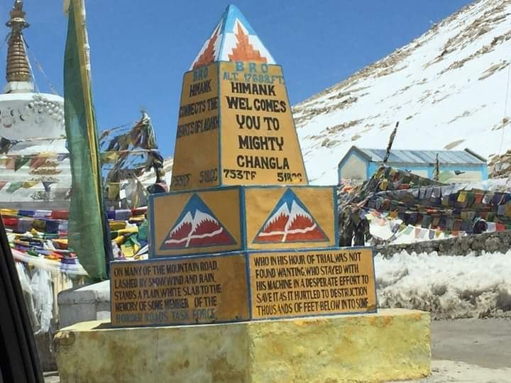 Photo of Chang La Pass by Diya Tilara
