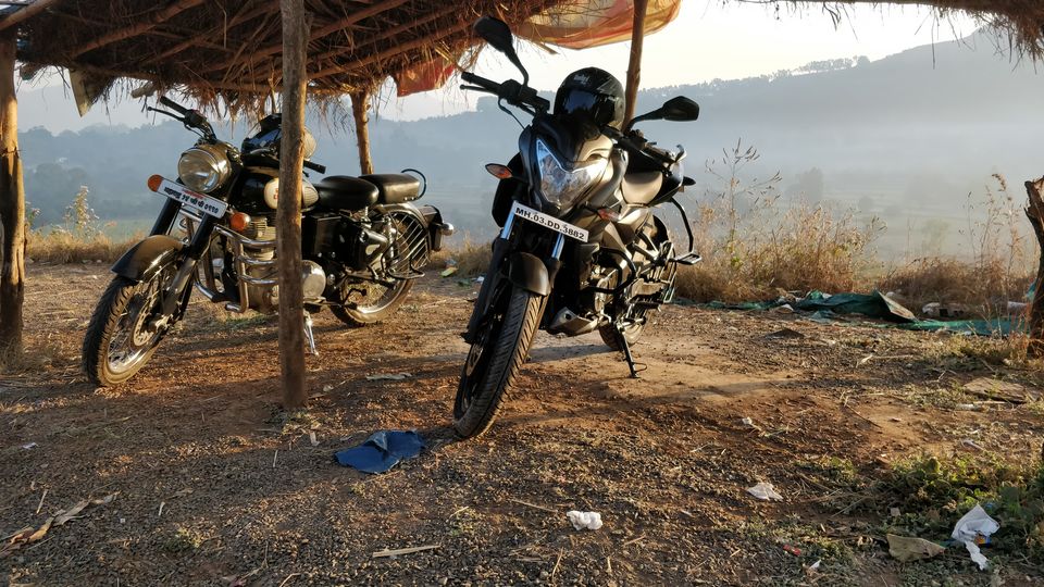 Photo of Pune, Maharashtra, India by Bhumit Botadra