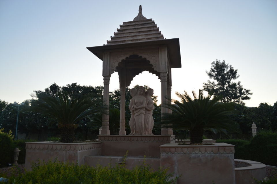 Photo of Bhanwar Singh Palace (Pushkar, India) - To travel is to live! 14/18 by BULBUL on the wing