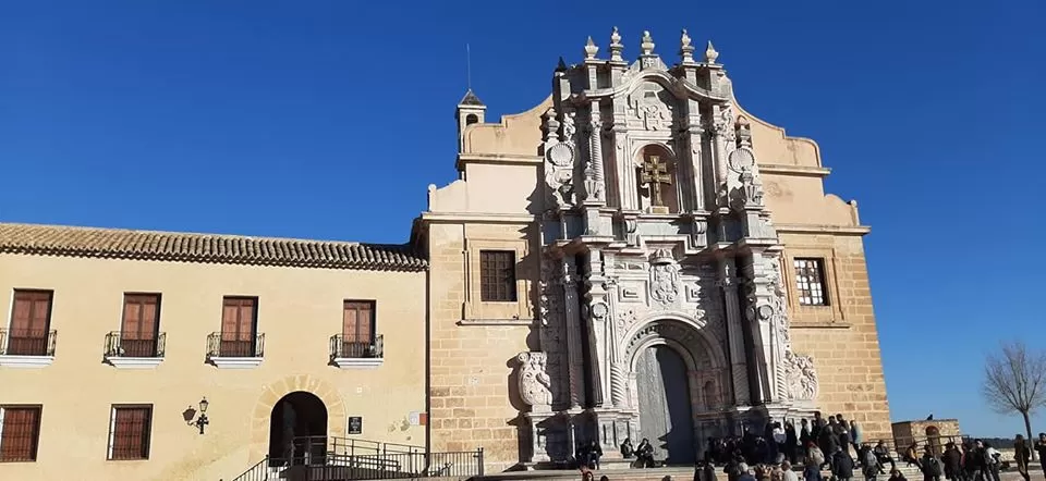 Photo of Basílica de la Vera Cruz, Calle Cuesta Castillo, Caravaca de la Cruz, Spain by Sweta Chakraborty